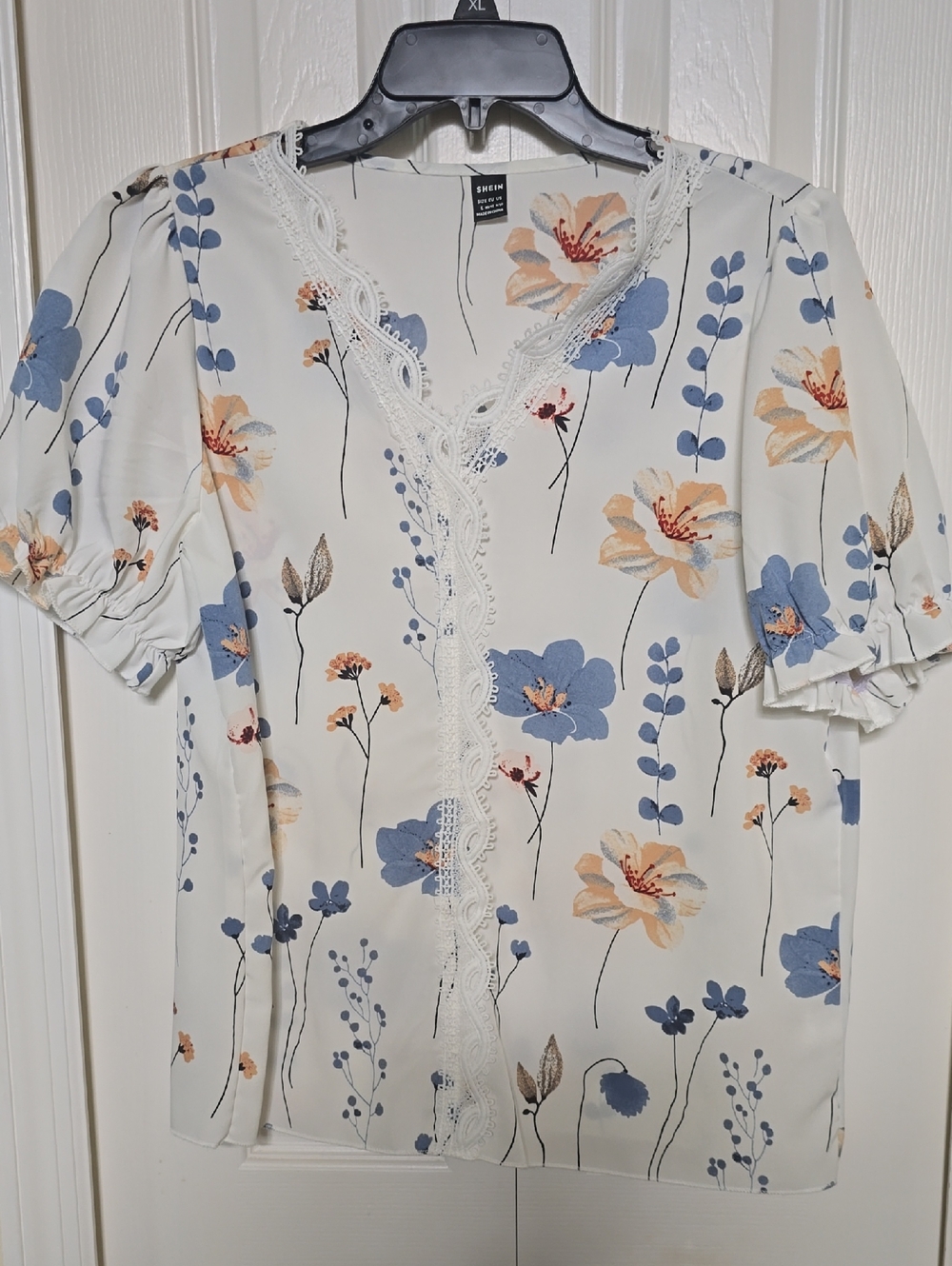 SHEIN White Floral Lace-Trim V-Neck Blouse with Blue and Peach Accents (NWOT)